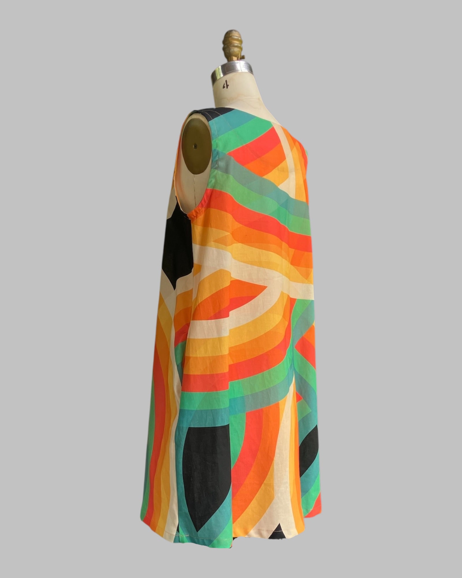 Mini Mu'u in Rainbow Black LIMITED EDITION