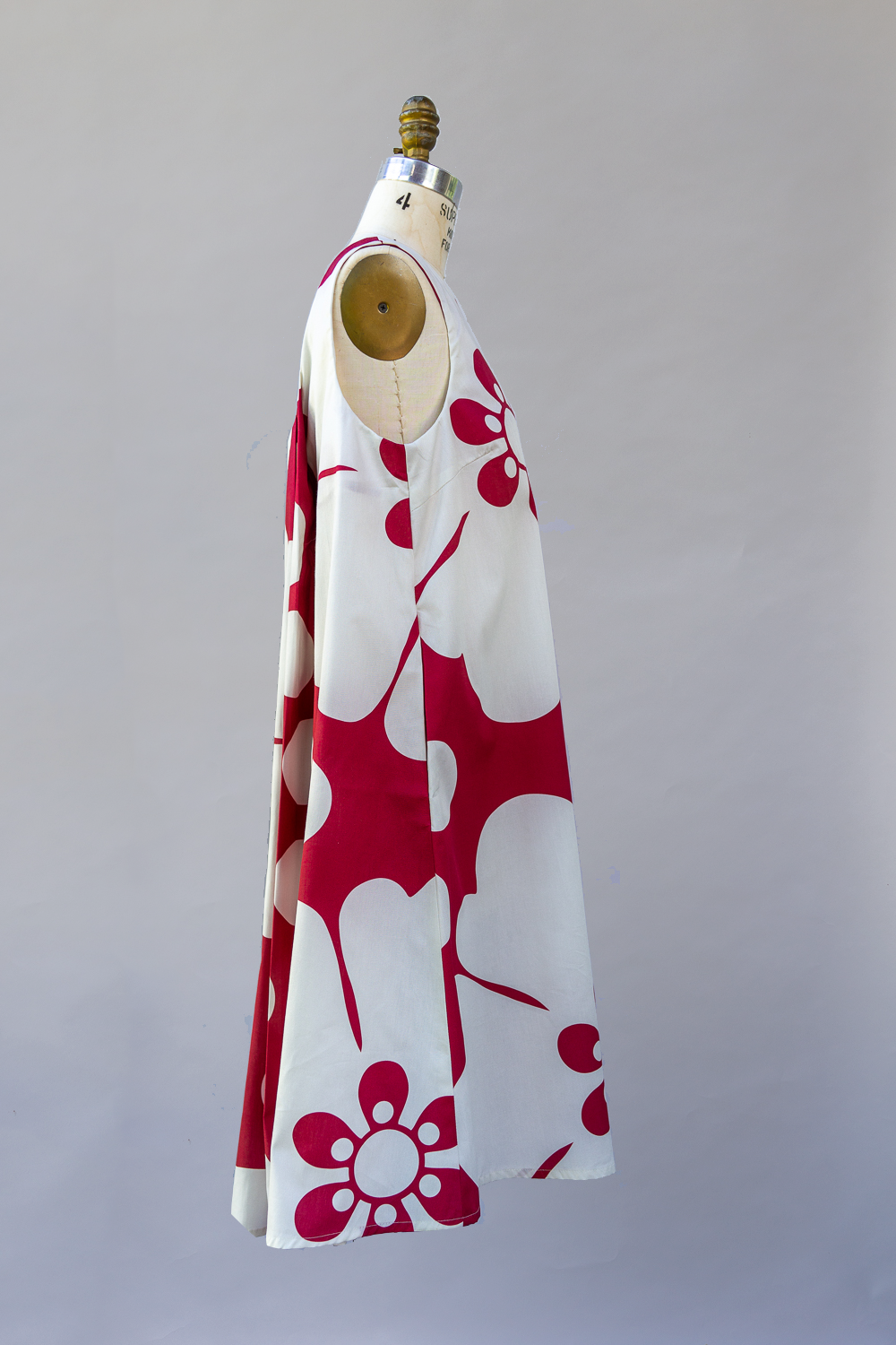 Watteau Dress Jumbo Pareo