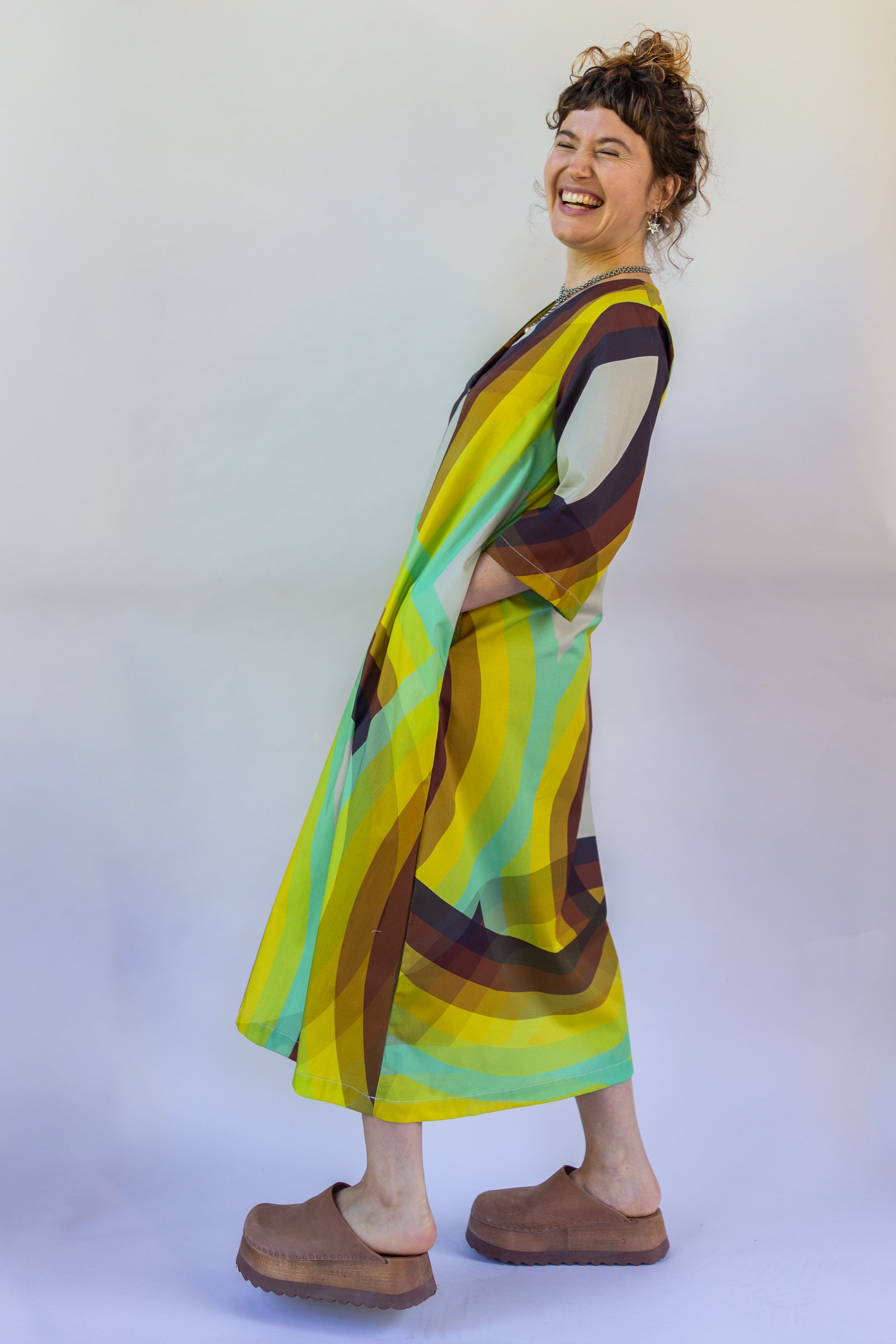 Emilie Rainbow Saturn