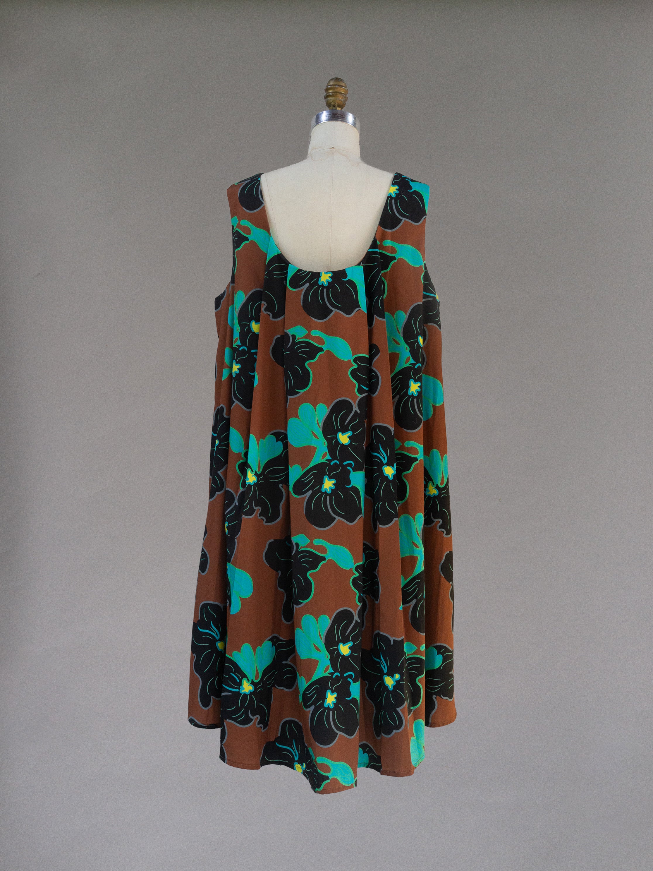 Watteau Dress 1961 Chestnut